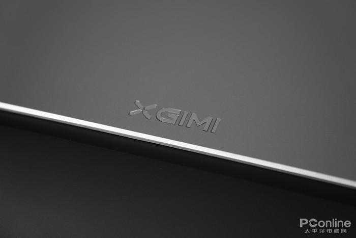 极米A2激光电视评测：打开激光电视看电影