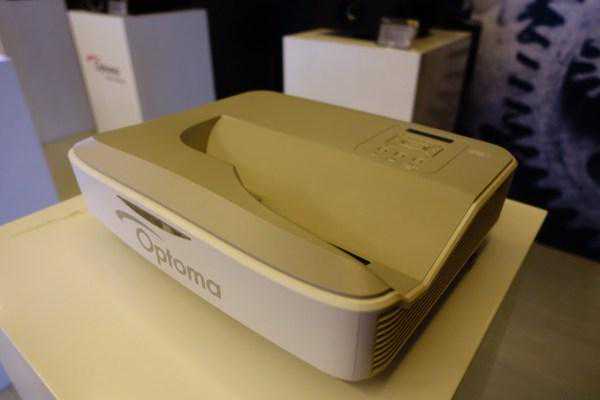 奥图码发布激光电视新品 体积更小巧