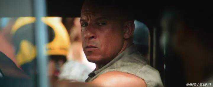 强调色准与动态的抗光幕之作-亿立屏幕EPV系列黑耀DarkStar9测评