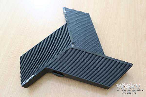 彰显商务本色 Lightank W100智能投影机评测