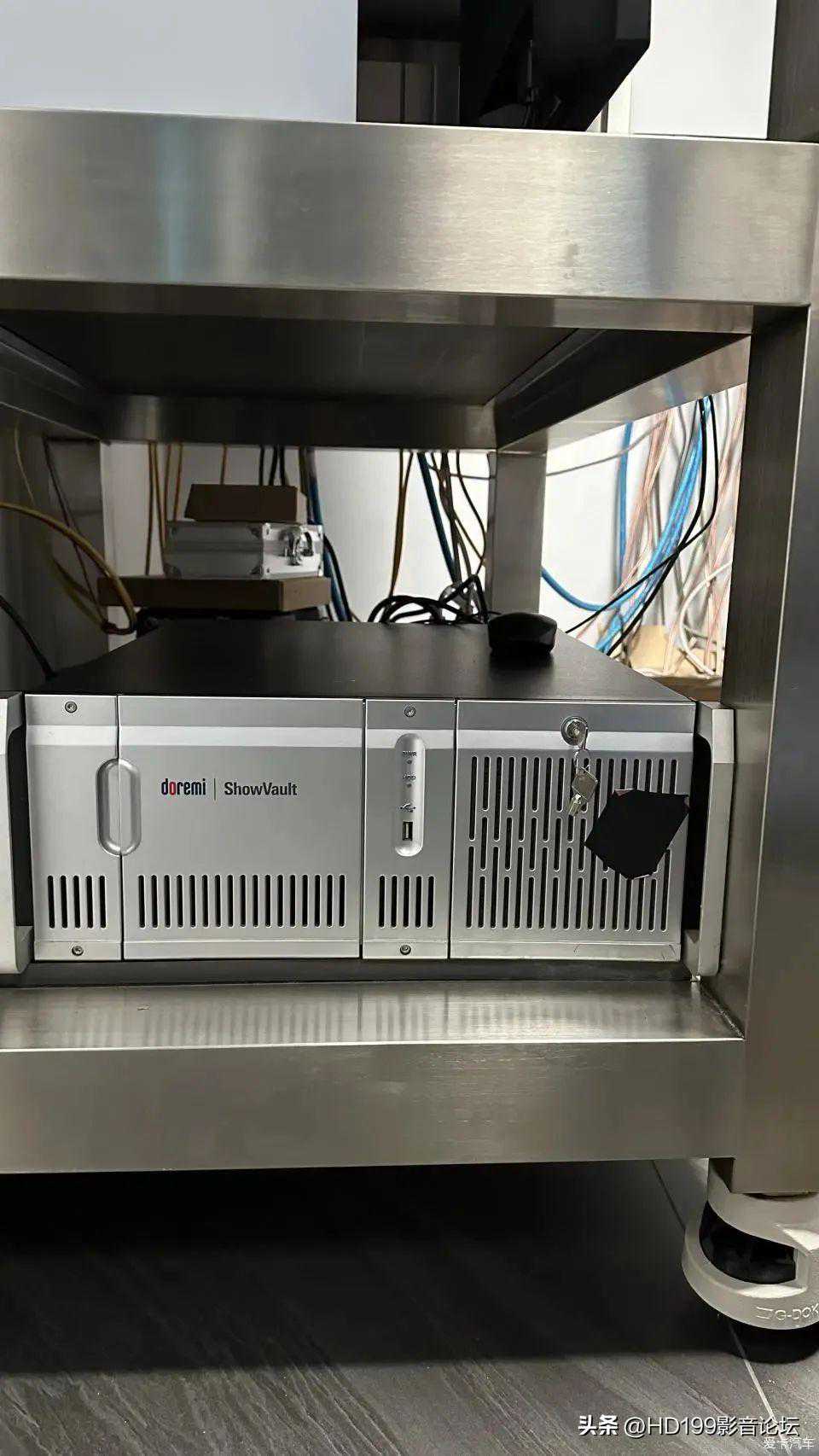 烧友分享|我来说说投影的最佳效果，那就是架个电影服务器！