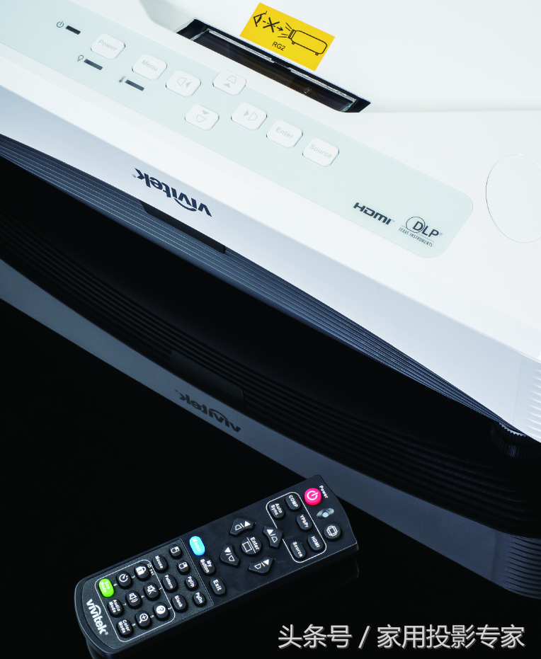 专业投影品牌的激光电视是咋样的？丽讯DH765Z-UST详测