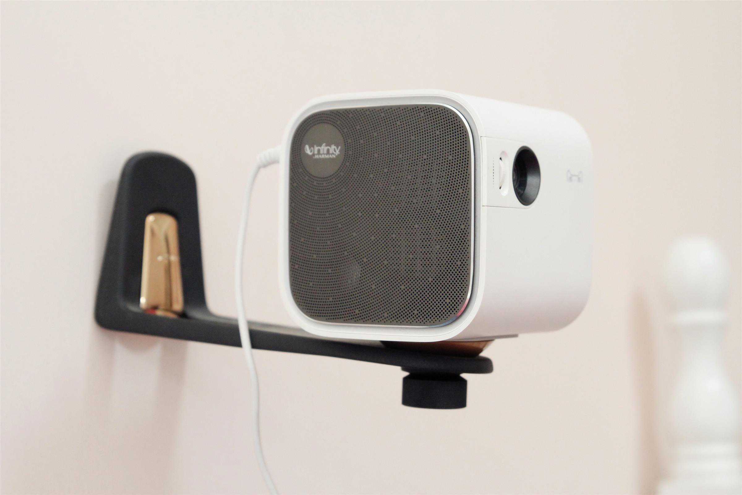 1万元买4K电视还是投影划算？奥图码UHD566深度评测