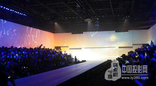 变幻莫测的松下PT-FRZ68C单芯片激光工程投影机